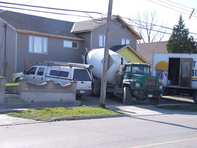 concrete landing on the way