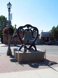 blenheim town bell on main street